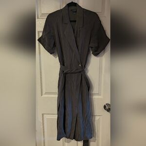 Club Monaco Sz 6 Gray Wrap Midi Dress with Tie